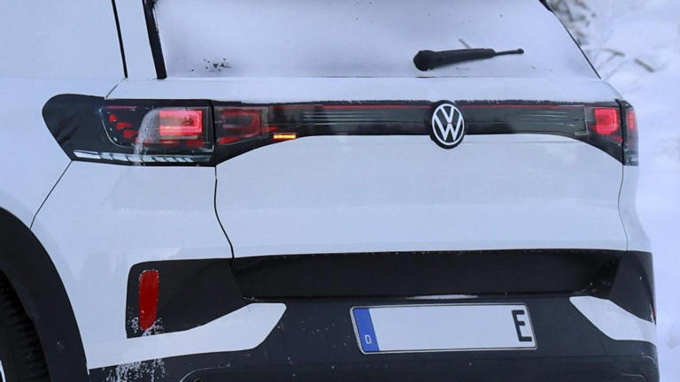 全新大众ID.Cross来袭，续航500km造型帅，值得期待