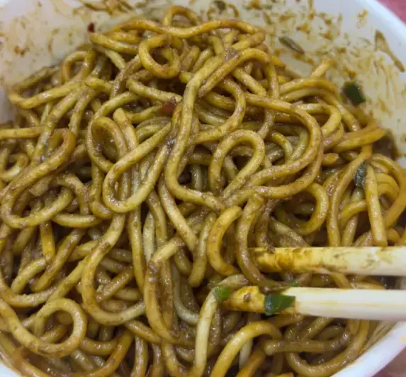 国内“好评如潮”的5大美食，名声很大却褒贬不一，你吃过哪几种