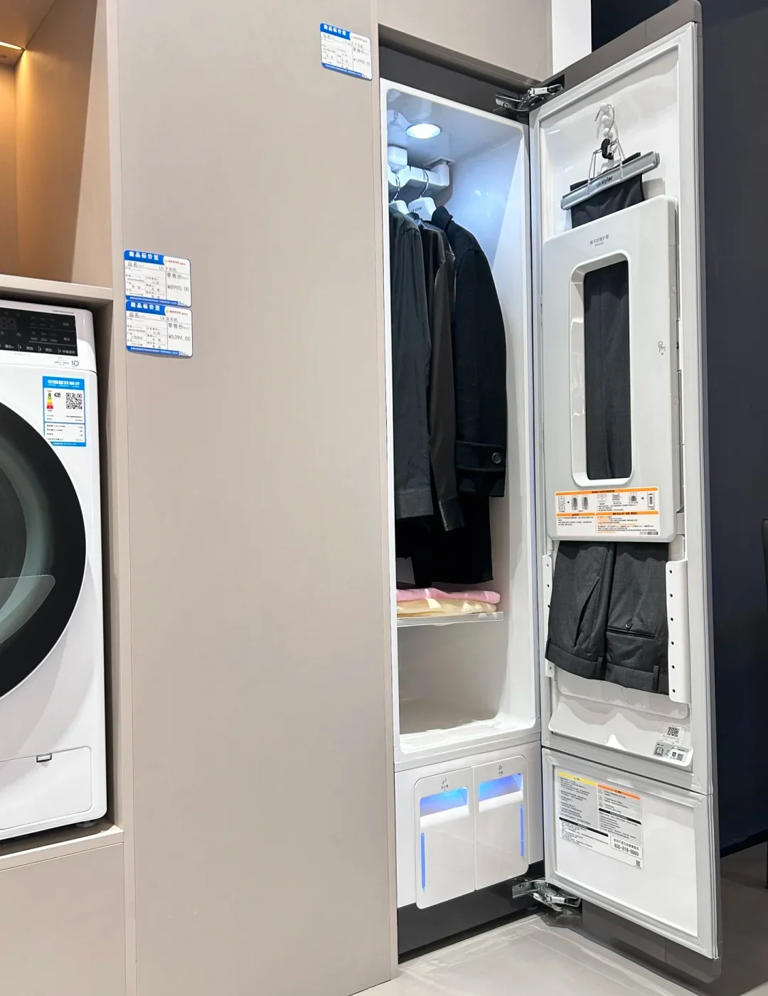 回家脱下来的衣服别再扔沙发上了！学学上海人的做法，那才叫高级