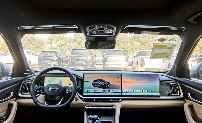 2.0T+7速双离合！吉利官宣：新车正式预售