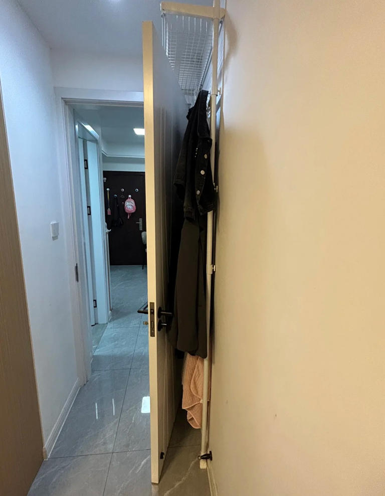 回家脱下来的衣服别再扔沙发上了！学学上海人的做法，那才叫高级