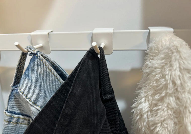 回家脱下来的衣服别再扔沙发上了！学学上海人的做法，那才叫高级