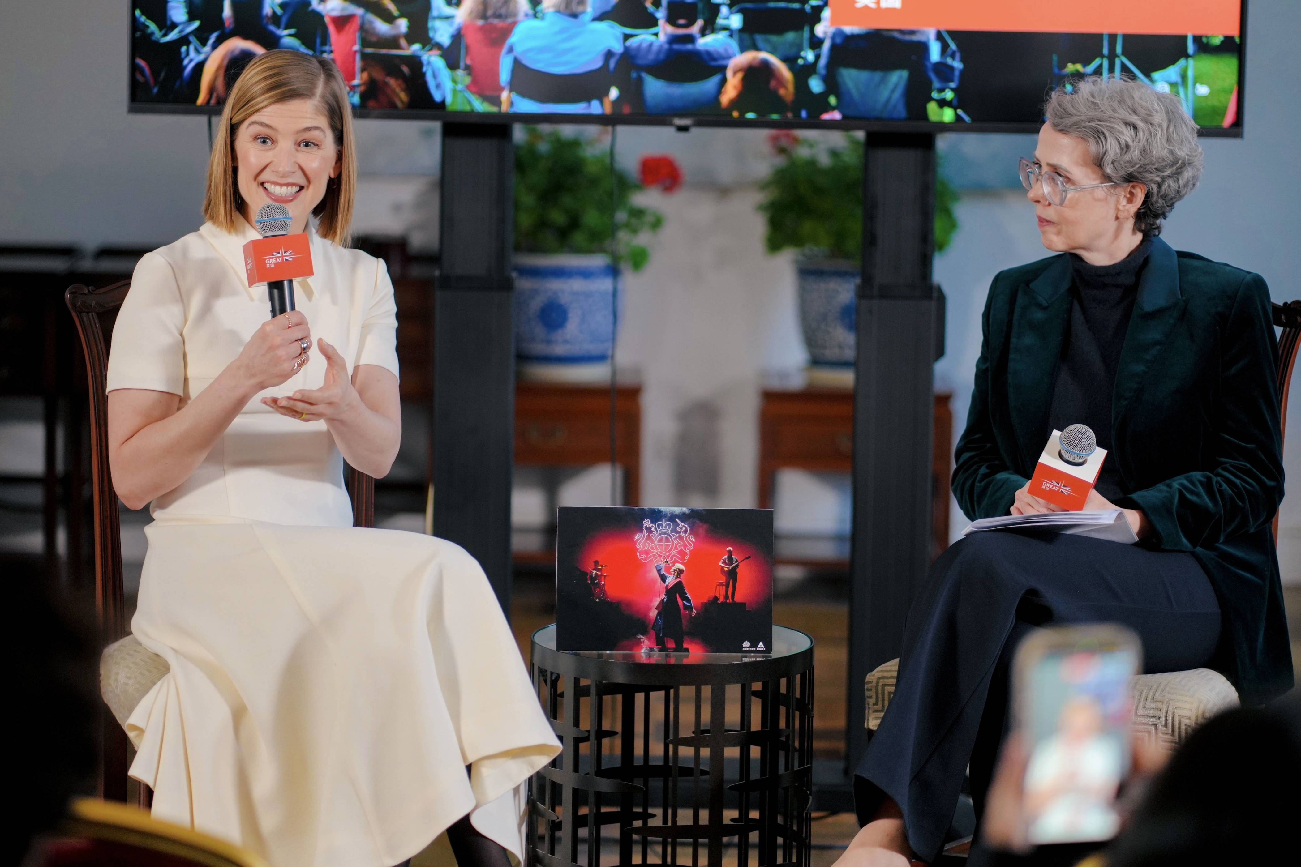 裴淳华出席北京见面会 称曾自我承诺每天要学一小时中文