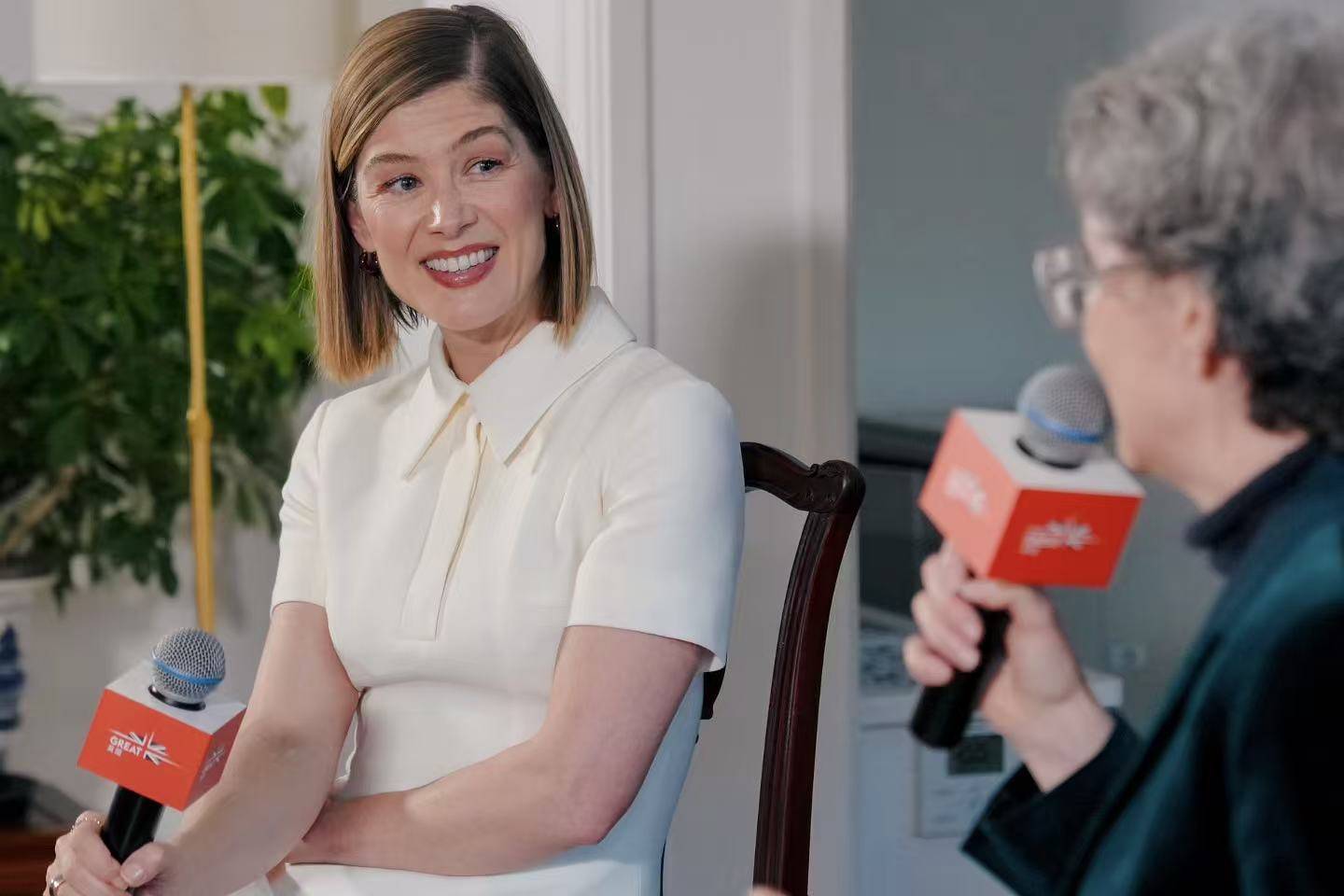 裴淳华出席北京见面会 称曾自我承诺每天要学一小时中文