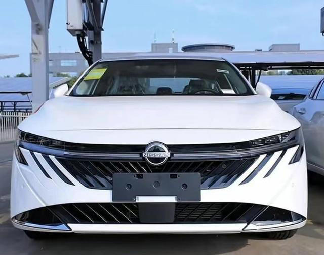 十五代轩逸配双联屏 混动加持能否更能打？