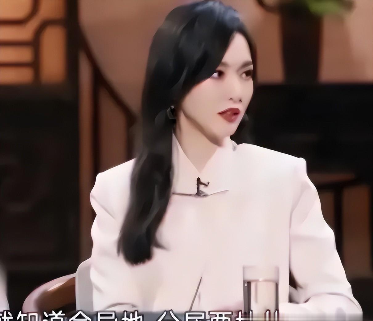 婚变传闻仅2个月，44岁罗晋传来新消息，打破外界的传闻