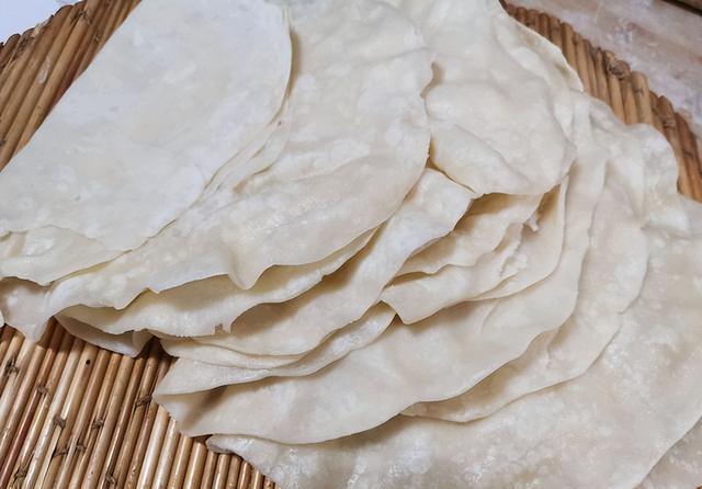 春饼三吃，简单美味，柔软筋道!