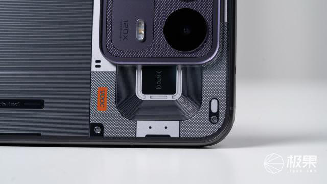 真我 Neo8真机上手：性能、质感、续航全在线的水桶机