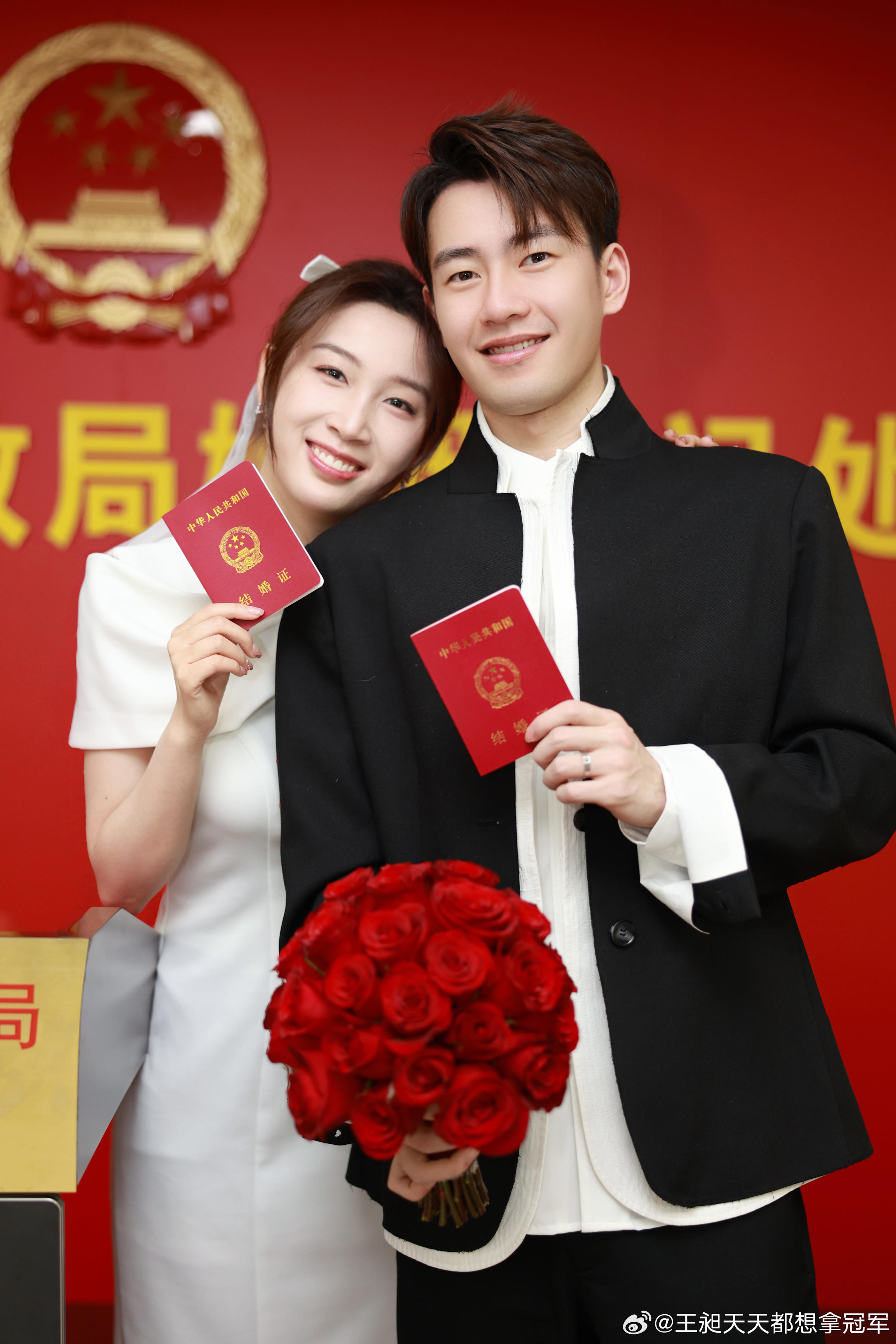 恭喜!王昶钱天一官宣结婚 王昶:代表我的一颗真心只给你!