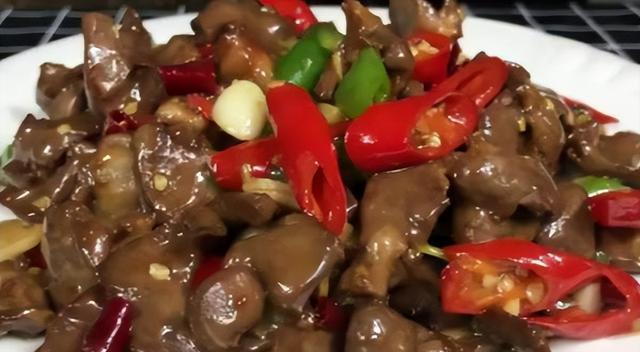 猪心，这个鲜为人知的食材，其实隐藏着丰富的营养和独特的口感