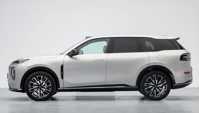 长安启源Q07激光版：15万级插混SUV的“划算之选”