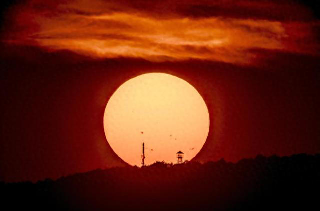 夜读|与任何人相处都能“落落大方”的秘诀