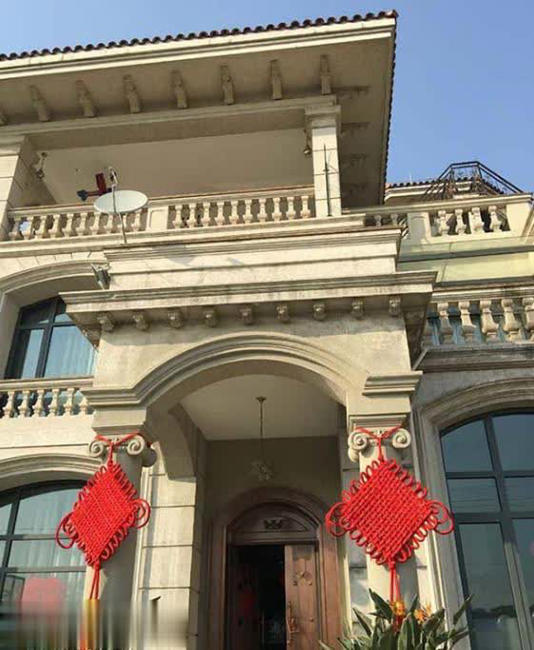 �ι��Ϻ����ݳ����լ�������Ҳ��Ц������ɶ�������