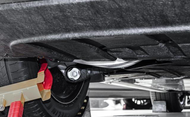 蔚来全新ES8：用实力赢得口碑，值得亲身驾驶体验的豪华SUV