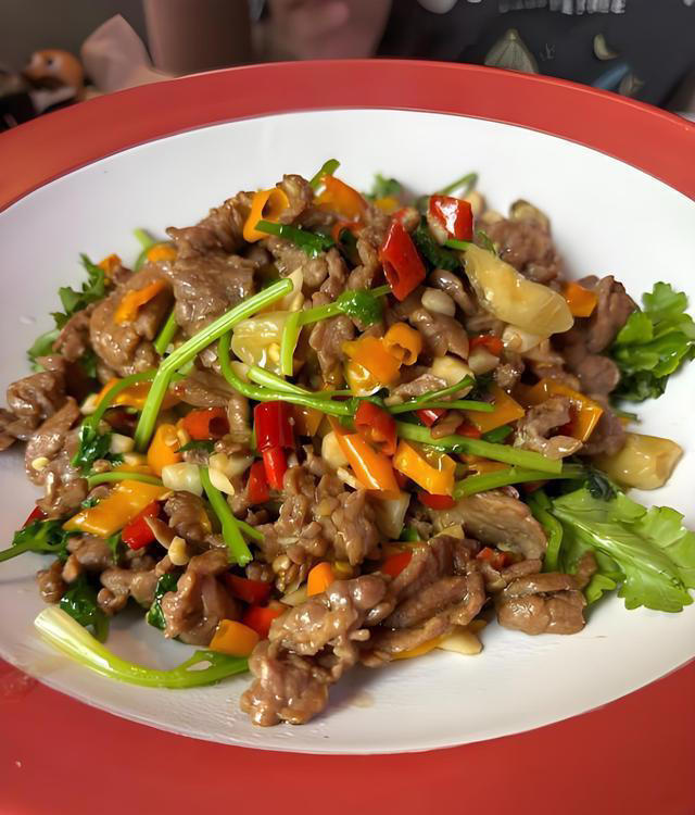 牛肉老柴救星！学会这招，嫩滑入味秒变大厨