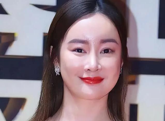 四位女星整容后变化太大，如今再看竟让人认不出