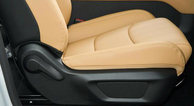 配1.5T燃油动力，可选手动／自动，星光560怎样？