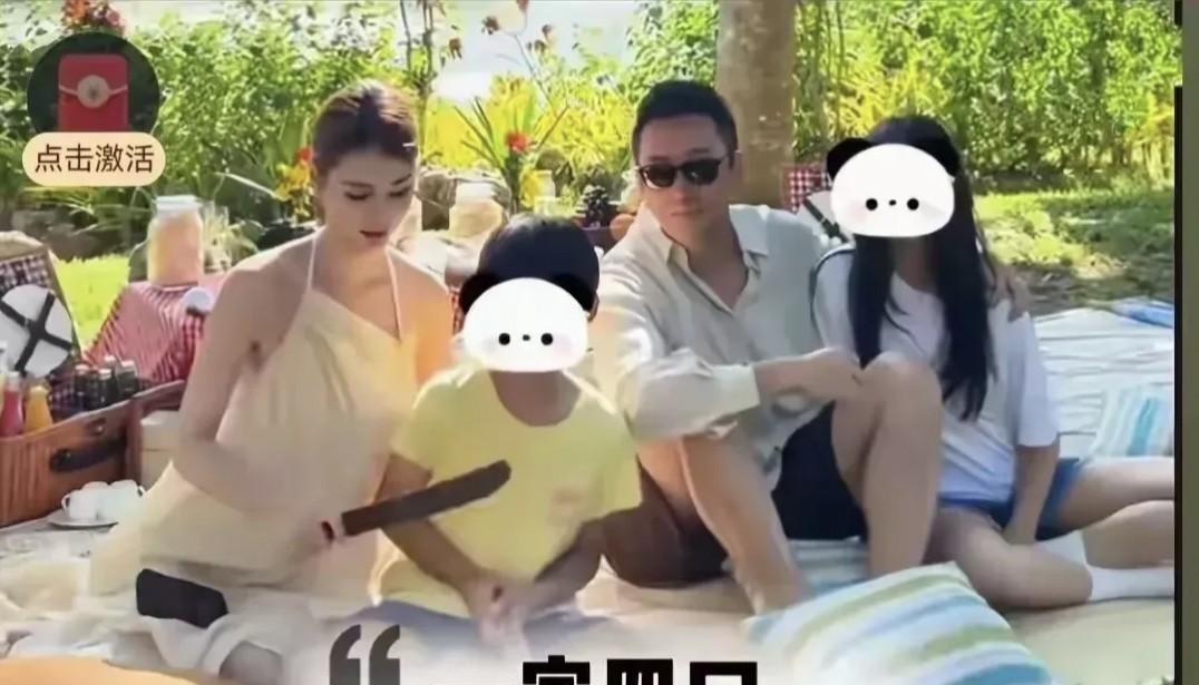 网友夸筱梅妈很好，张兰说不是很好，霖霖暖心举动获赞