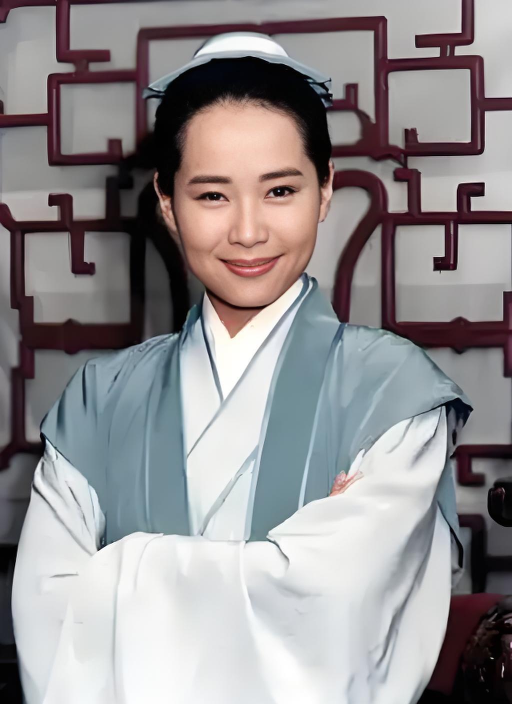 没想到33年过去了，才知道当年的许仙为什么非要找个女人来演，真相让人意外