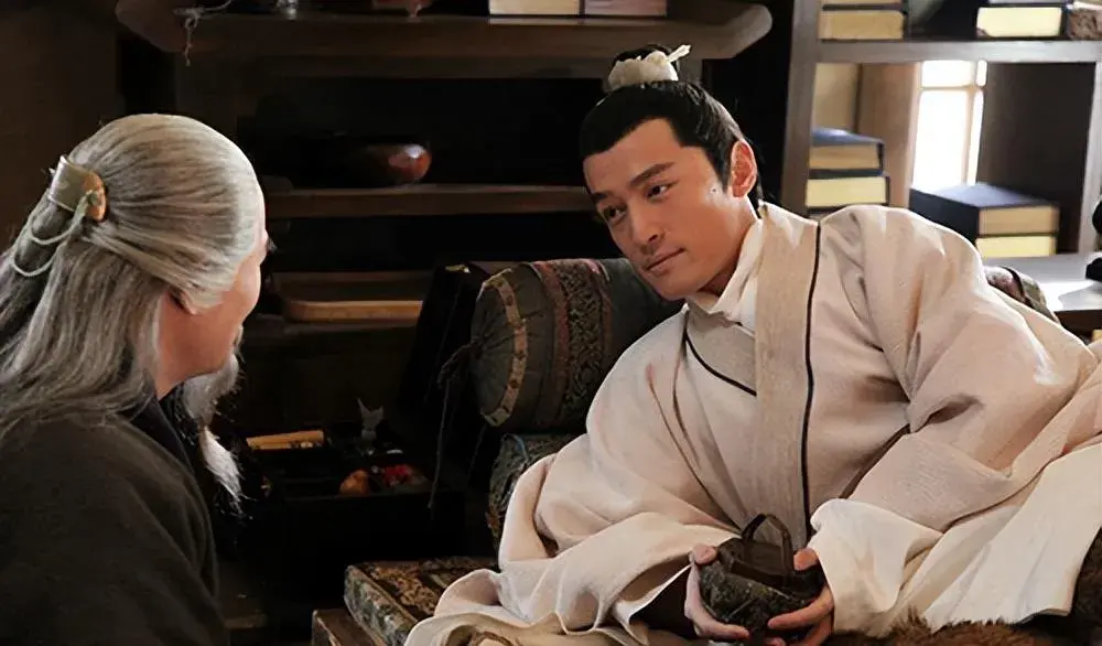 看了琅琊榜小说才知道，原来大渝在靖王掌控朝局时发难竟暗藏玄机