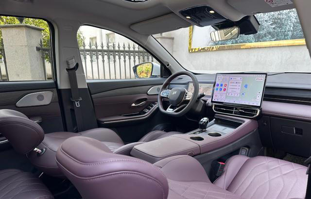 12万起，奇瑞“大块头”SUV上市！零重力座椅带按摩，5／6／7座可选