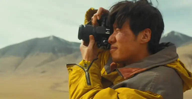 《生命树》中的关系户！既是童星，又是星二代，父母是赵本山徒弟