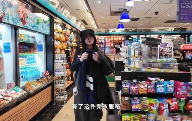 王祖贤全面复出，晒一日三餐，网友：难怪看起来像30岁