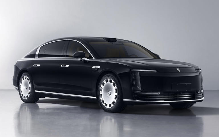 江汽集团董事长项兴初确认，尊界 S800 豪华轿车将推高定版