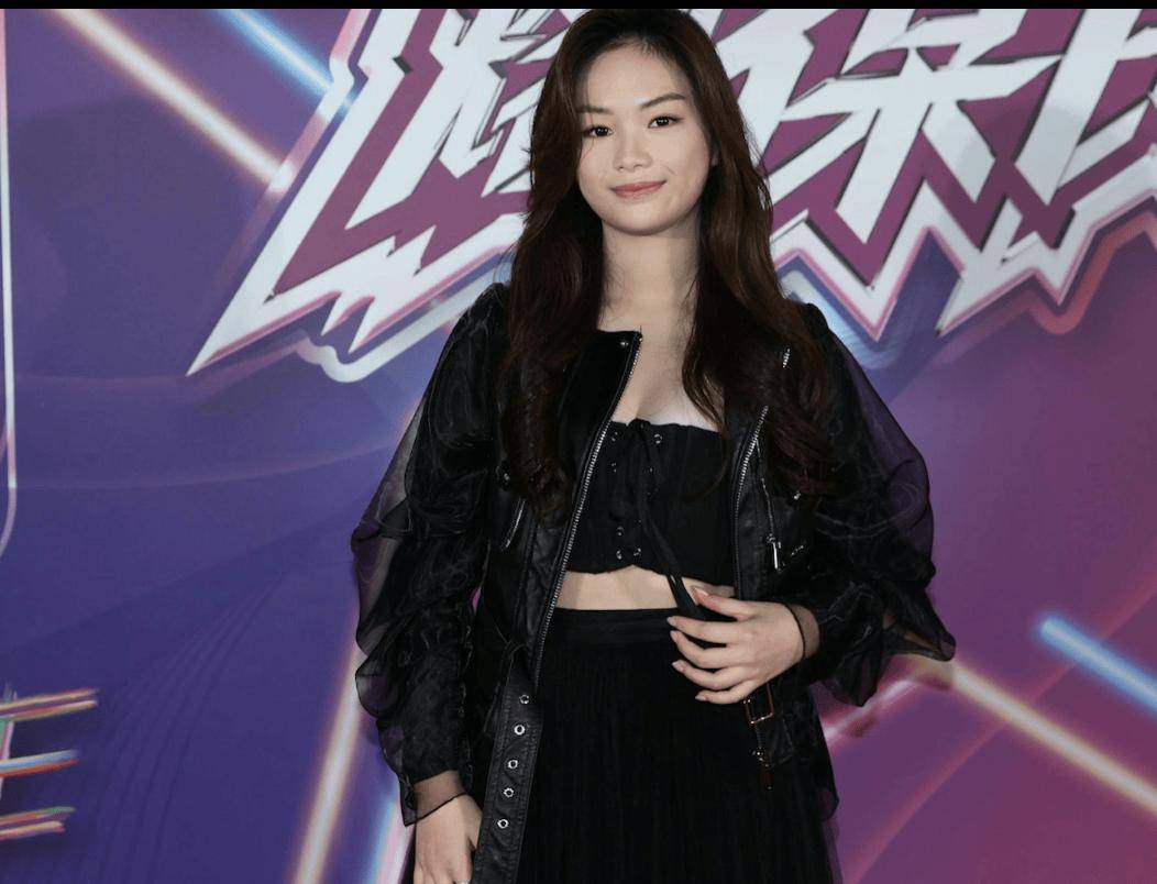 TVB小花是非缠身被打入冷宫？传TVB力捧20岁声梦学霸上位！网友大赞她有头脑