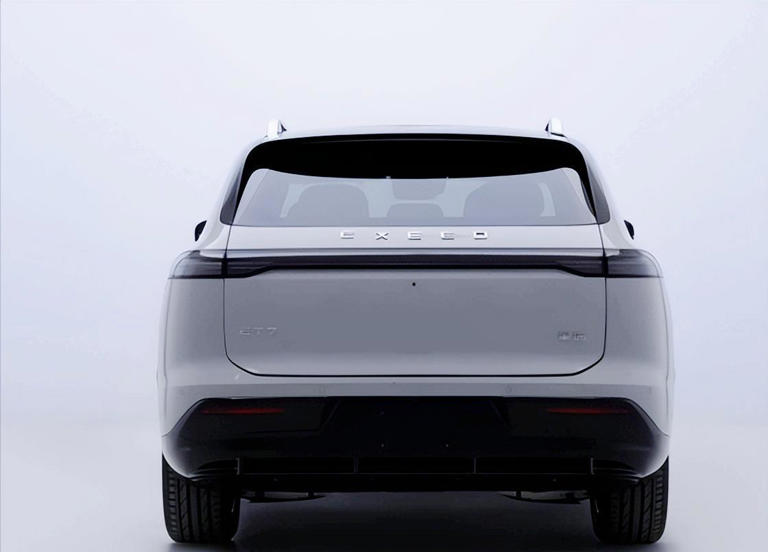 主打性能豪华！星途EX7将于第一季度正式发布，可选增程／纯电动力