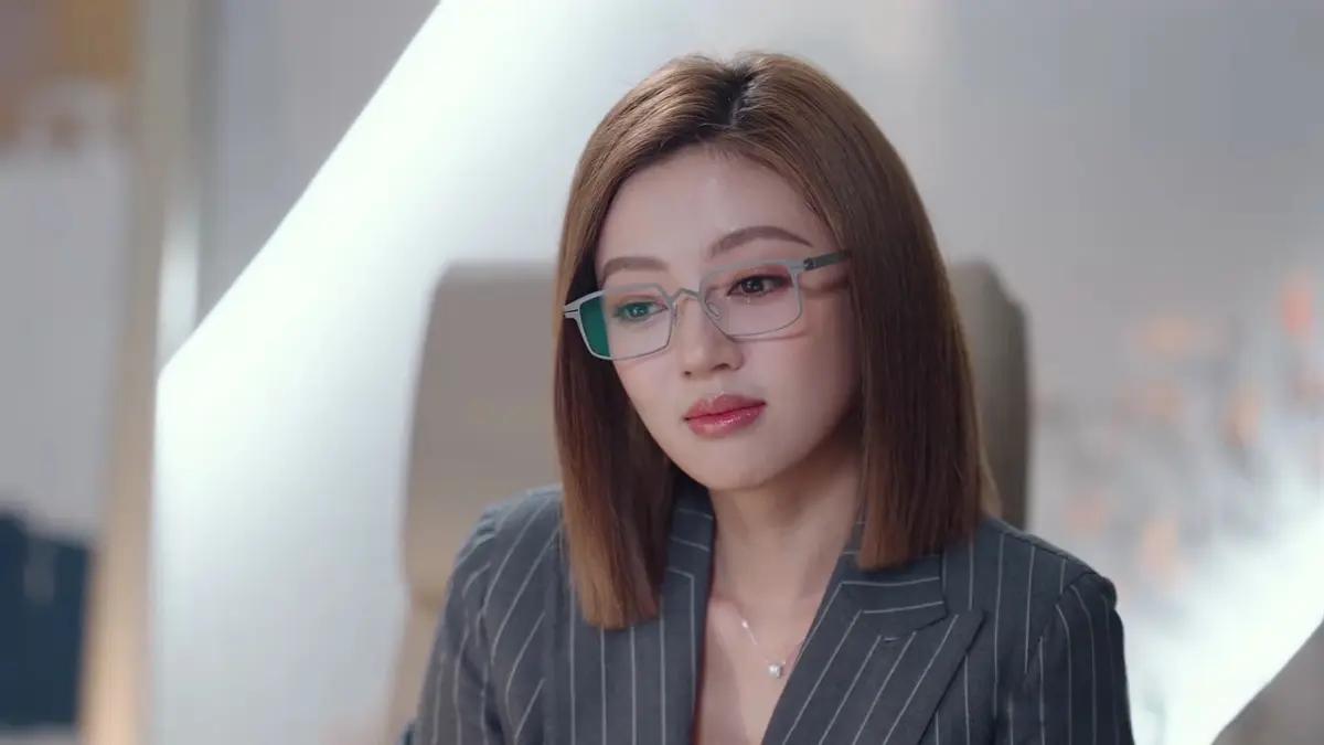 《年少有为》裴谦当保洁跑代驾彻底摆烂，辛特助一句话揭露真相