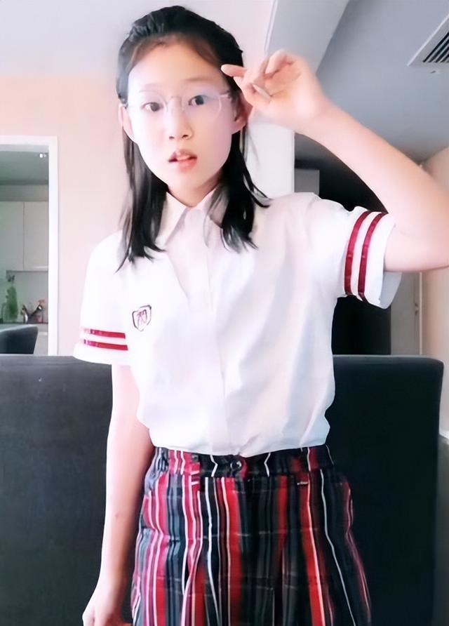 离春节仅1周，沈佳润被全面抵制，小沈阳受牵连，成龙也被拉下水