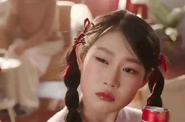 离春节仅1周，沈佳润被全面抵制，小沈阳受牵连，成龙也被拉下水