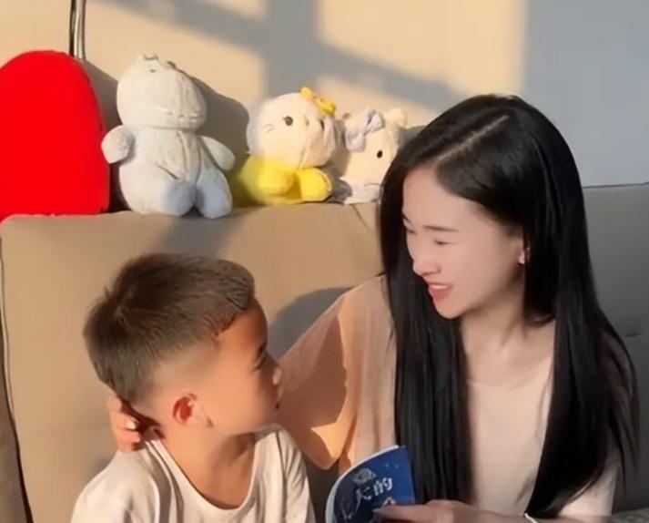 40岁无腿廖智现状：赴美产四胎女儿，被美籍丈夫宠成公主