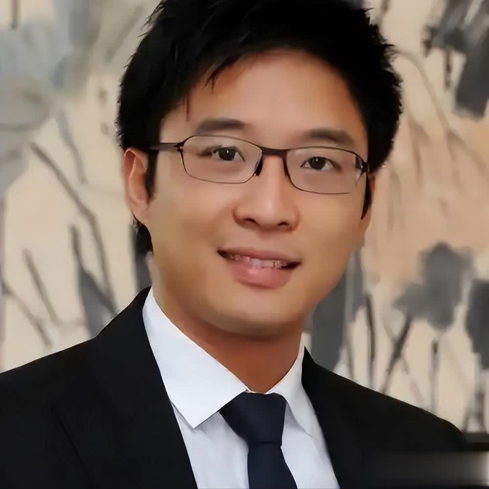 ���ڽ�����һ�죬���������������Ů���ع⣬������̬��˵��һ��