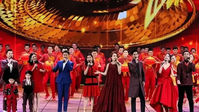 2026马年春晚：收视创13年新高，为何观众边看边吐槽?