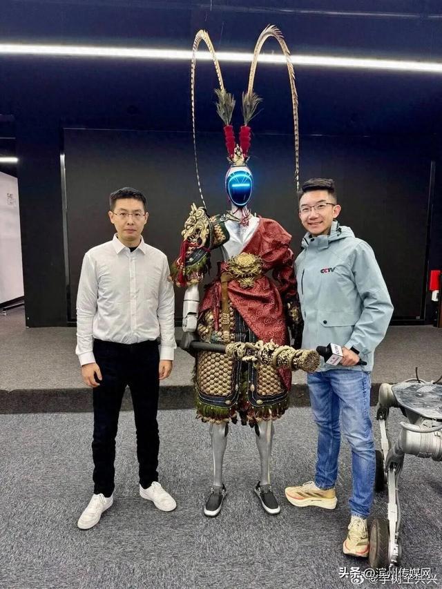 宇树CEO王兴兴：当前机器人技术接近10岁孩子水平