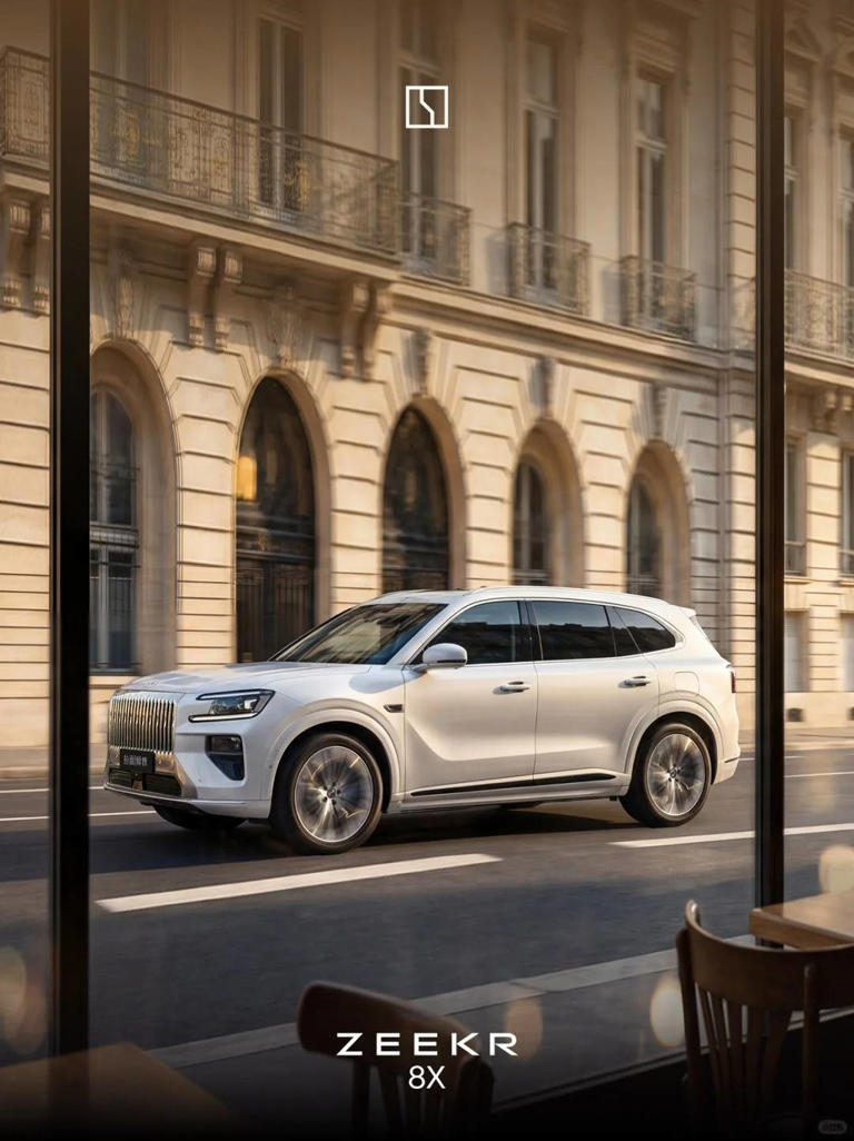 极氪8X全栈900V架构：充电提速、能效升级、性能飞跃的全方位革新