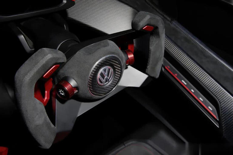 大众复活双涡轮增压V6高尔夫GTI敞篷跑车