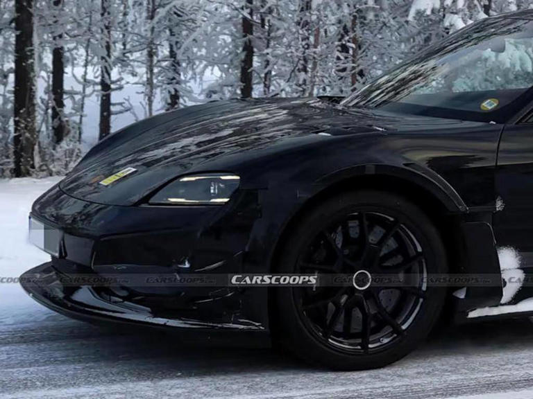 强化版保时捷Taycan快来了！又要做纽北最速量产四门电车？