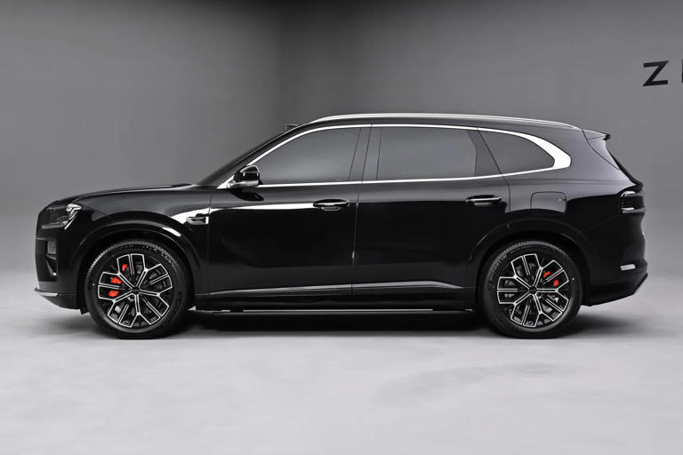 极氪2026年新车计划：极氪8X打头阵，双车将改款