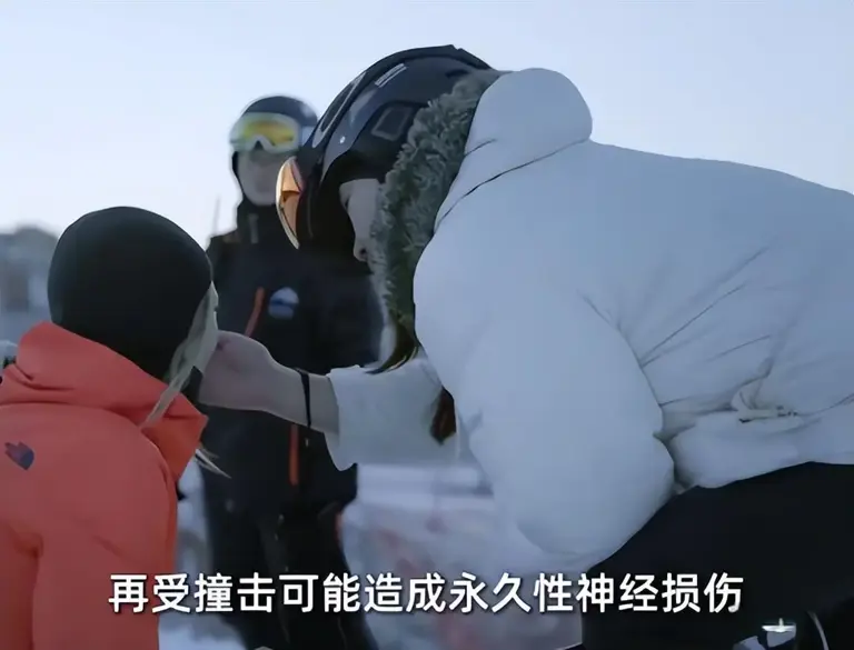 央媒对谷爱凌的称呼变了，七字之差释放强烈信号，邓亚萍说得太对