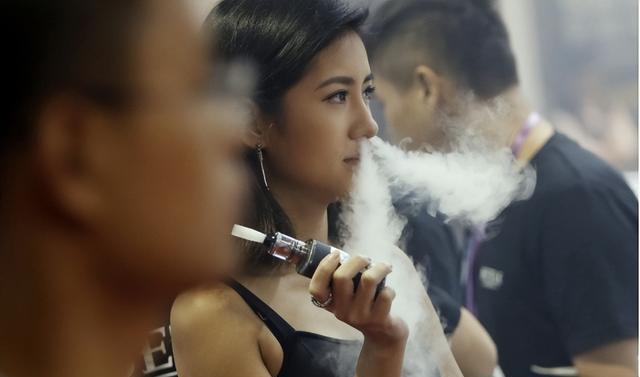 提醒老烟民：2种香烟被列入黑名单，别以为对身体好，并非好烟