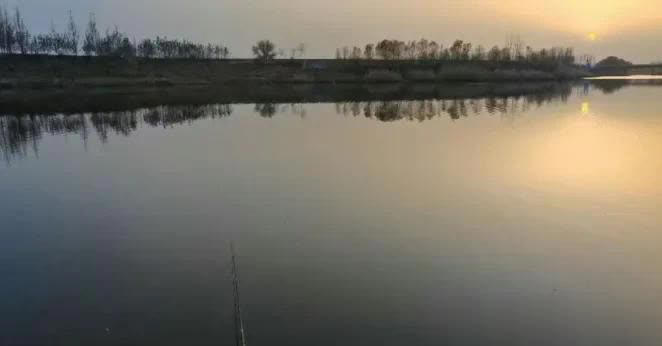 为什么钓鱼人戒不掉钓鱼？不是上瘾，是灵魂在“充电”！