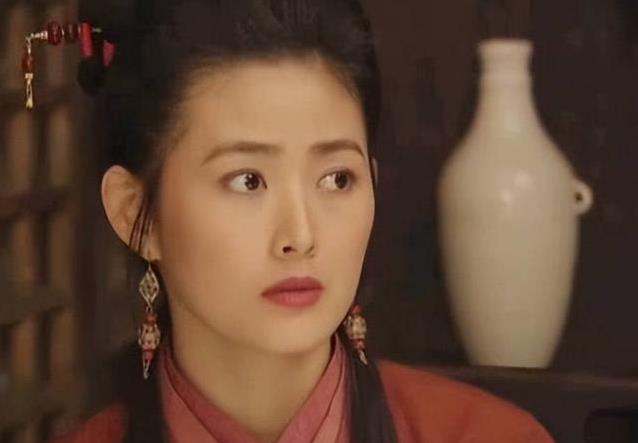 从潘金莲到北京大妈，王思懿55岁后活得太真实，网友直呼羡慕