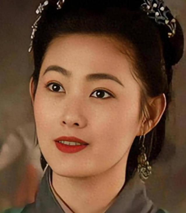 从潘金莲到北京大妈，王思懿55岁后活得太真实，网友直呼羡慕