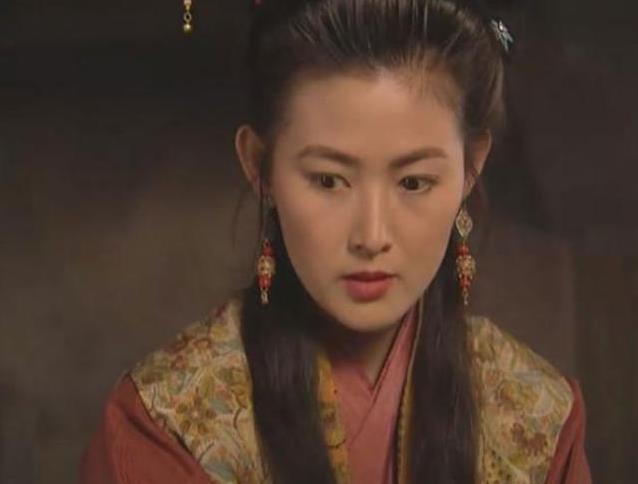 从潘金莲到北京大妈，王思懿55岁后活得太真实，网友直呼羡慕