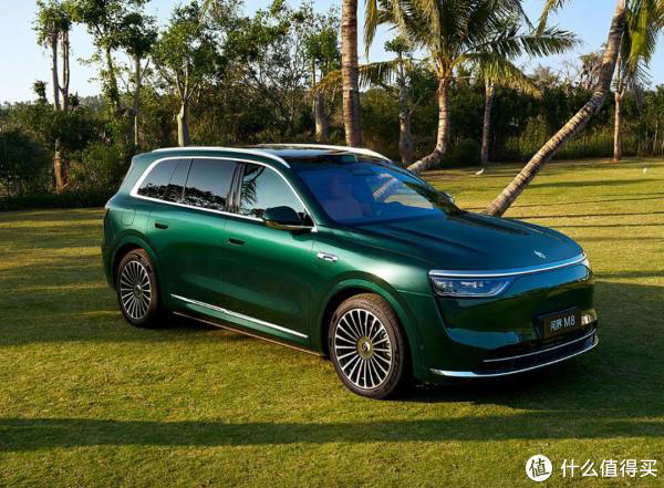 理想L系列焕新，它在哪些方面进行升级？面对其他竞品能打吗？