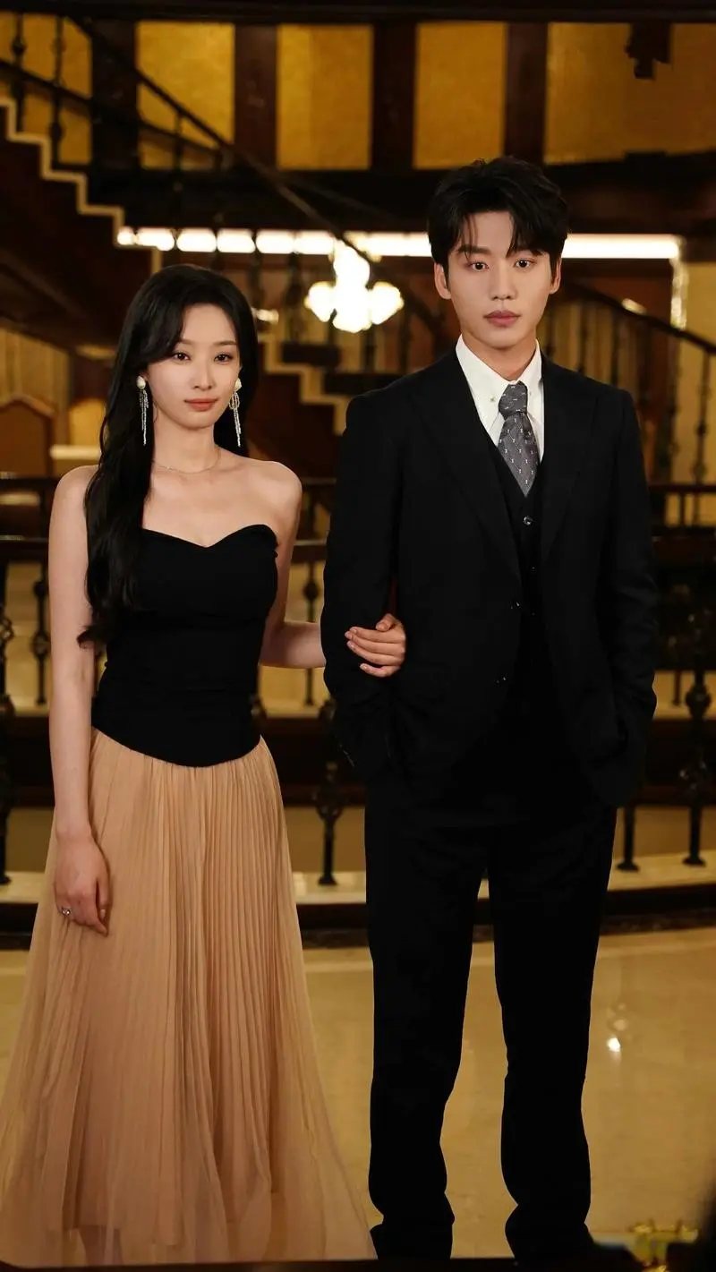 又一短剧开播成黑马，全员都是实力派演员，狂追全集不过瘾