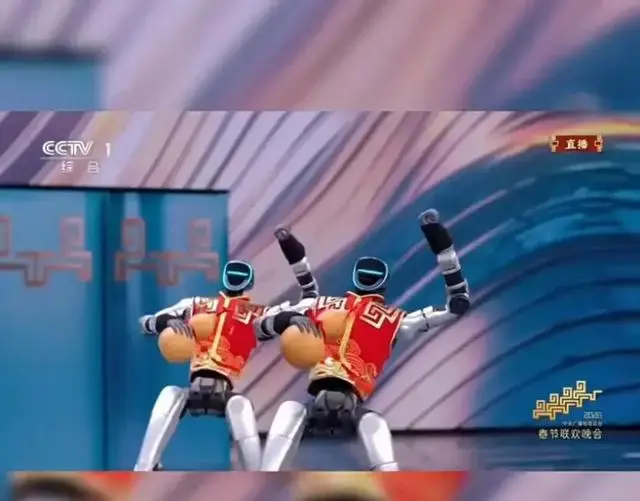 2026年春晚震撼登场! 机器人武术表演燃爆全场